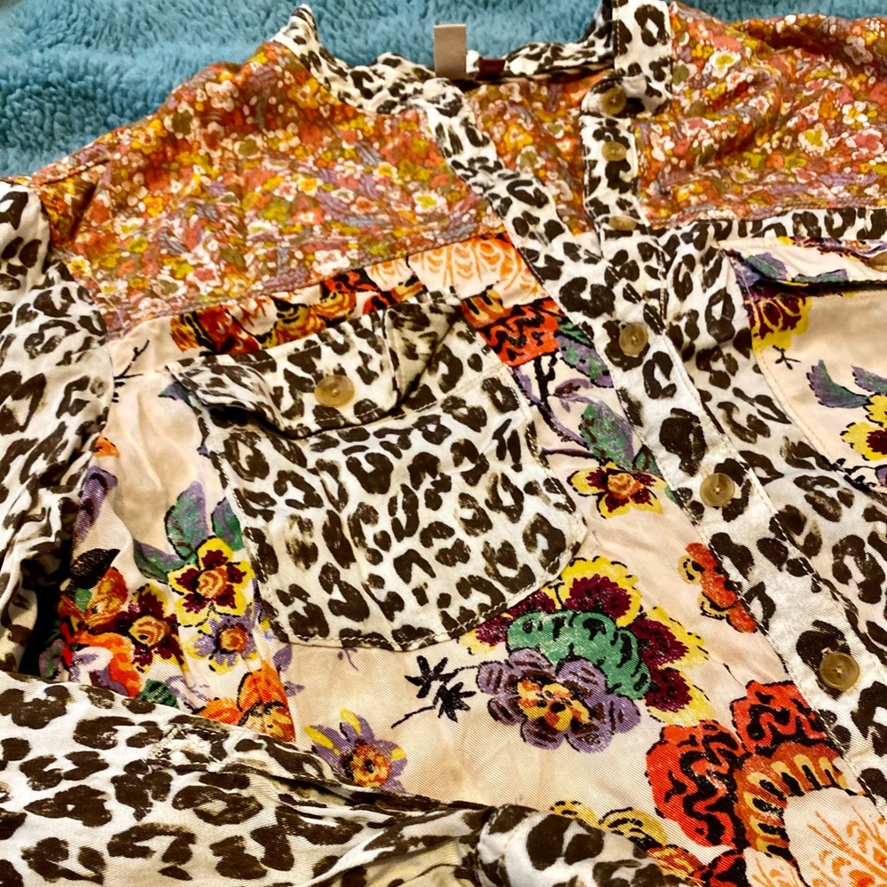 NWT - Relaxed Tunic Buttondown - Picture 6 of 9
